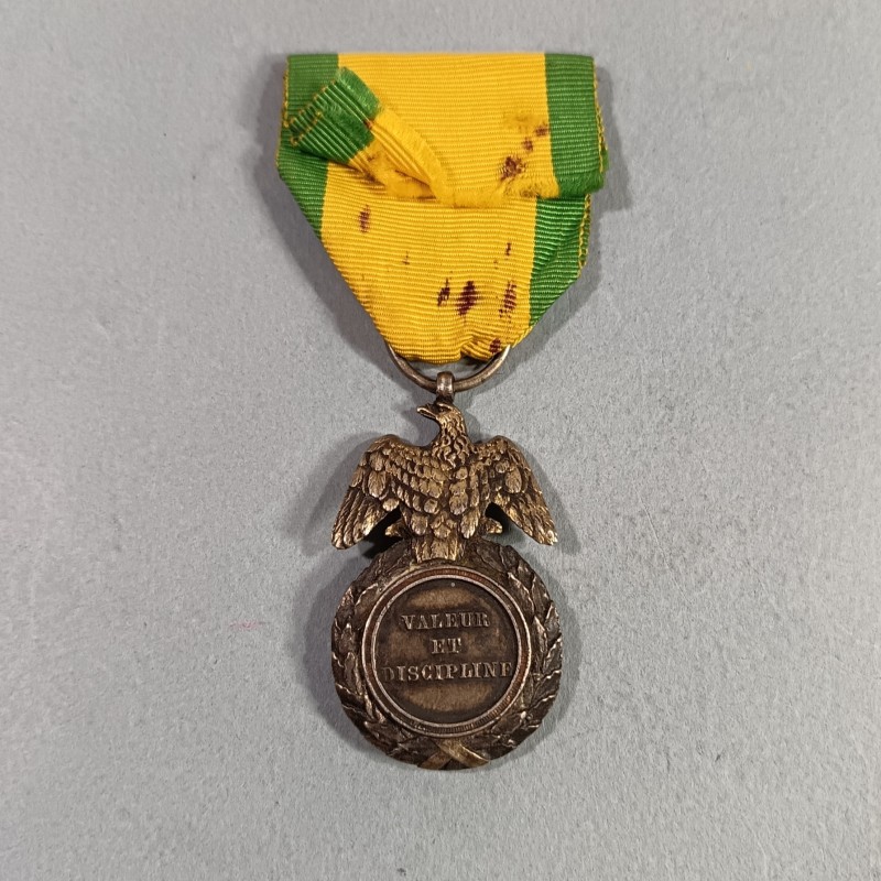 FRANCE MEDAILLE DU MERITE MILITAIRE SECOND TYPE SECOND EMPIRE NAPOLEON III